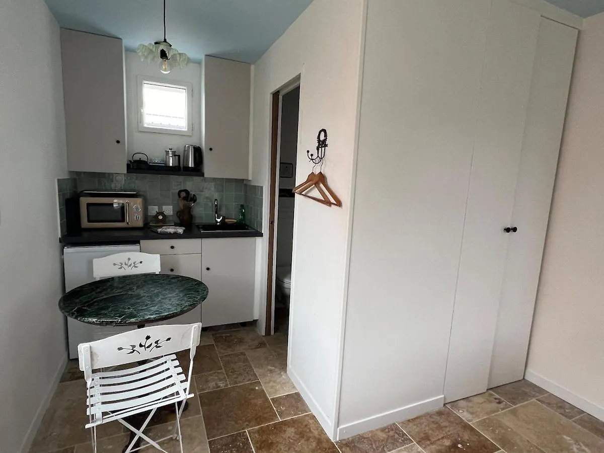 Studio And Jardin 2 Pers 800 M De La Plage Et Du Bourg إيركي